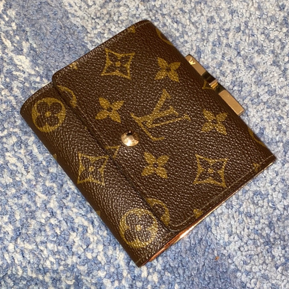 Louis Vuitton trifold wallet with coin purse